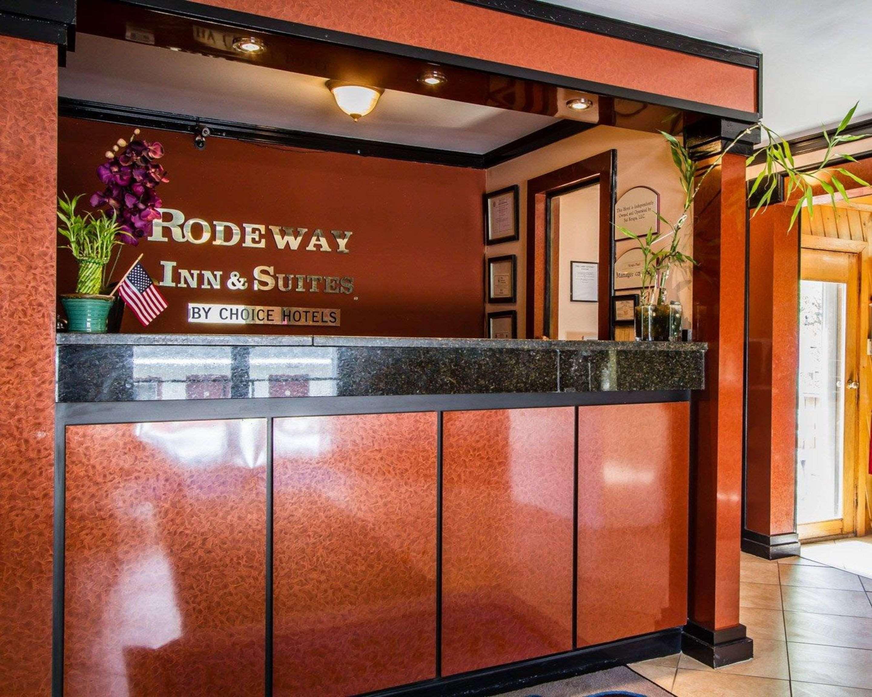 Rodeway Inn & Suites Brunswick Near Hwy 1 Esterno foto