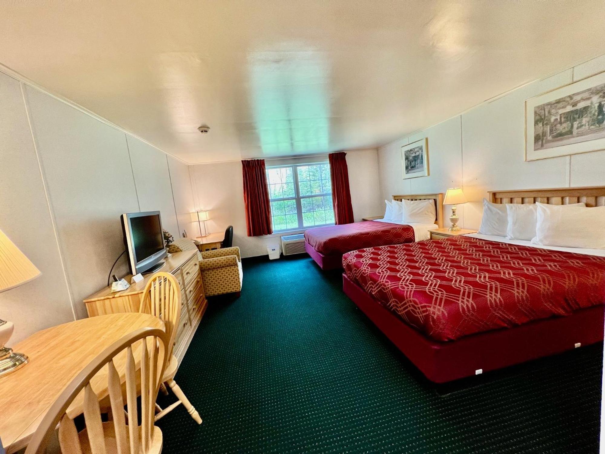 Rodeway Inn & Suites Brunswick Near Hwy 1 Esterno foto
