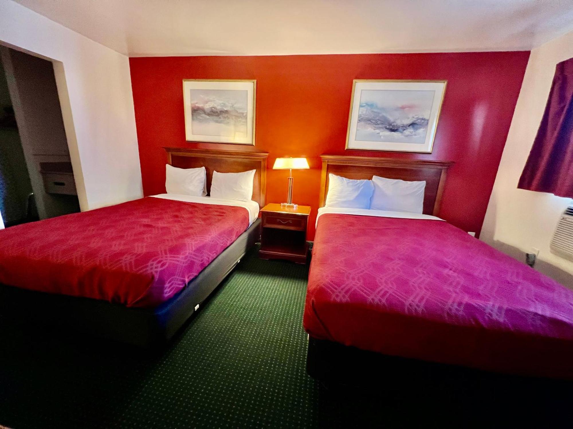 Rodeway Inn & Suites Brunswick Near Hwy 1 Esterno foto