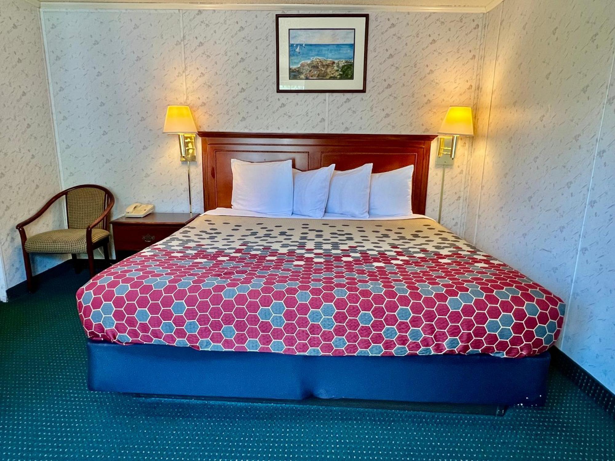 Rodeway Inn & Suites Brunswick Near Hwy 1 Esterno foto