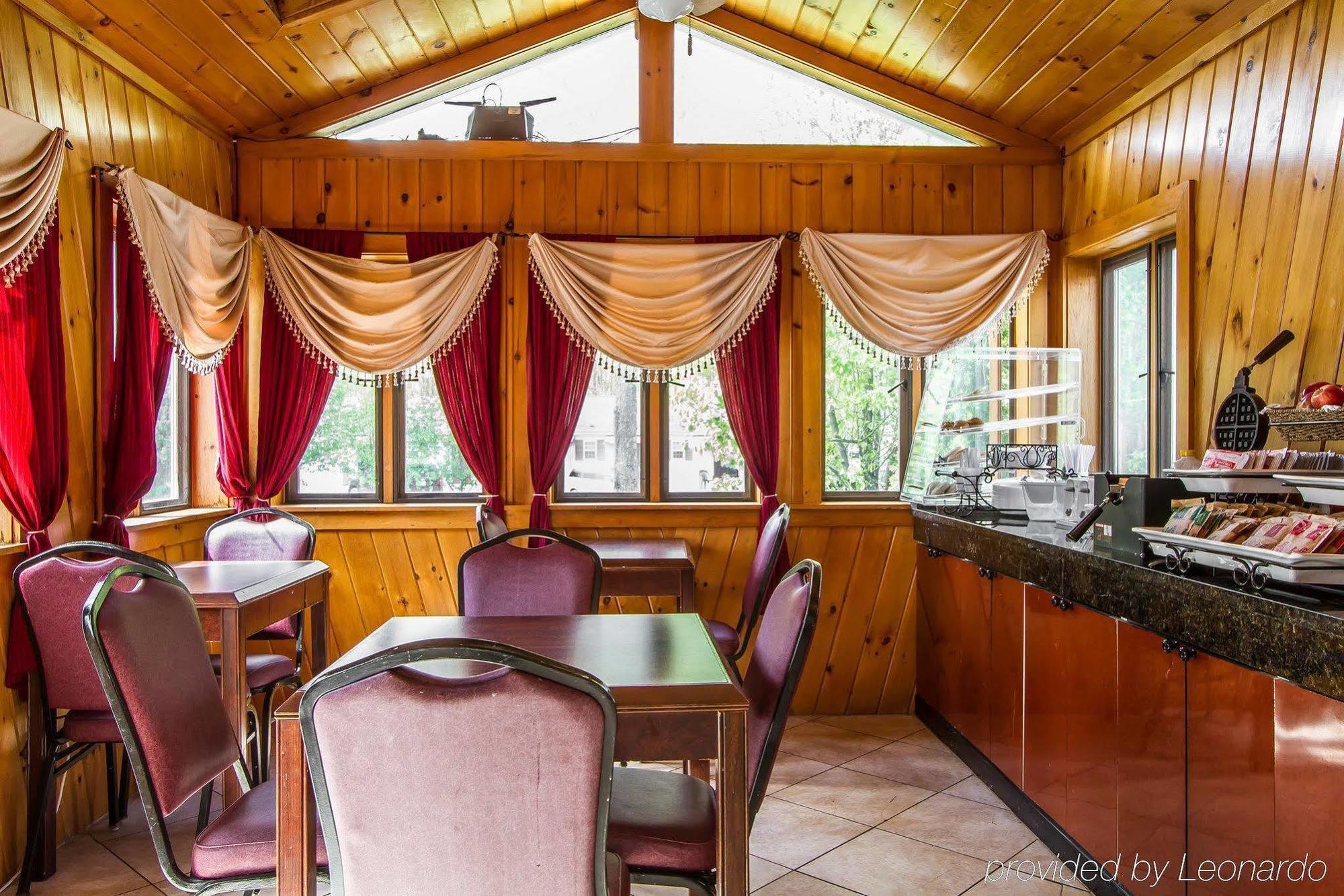 Rodeway Inn & Suites Brunswick Near Hwy 1 Esterno foto